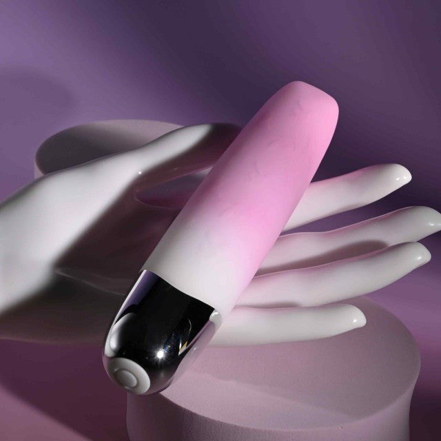 Playboy Bunnies On Parade Rechargeable Pink