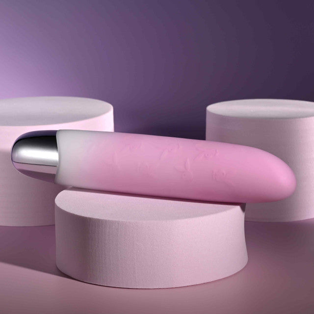 Playboy Bunnies On Parade Rechargeable Pink
