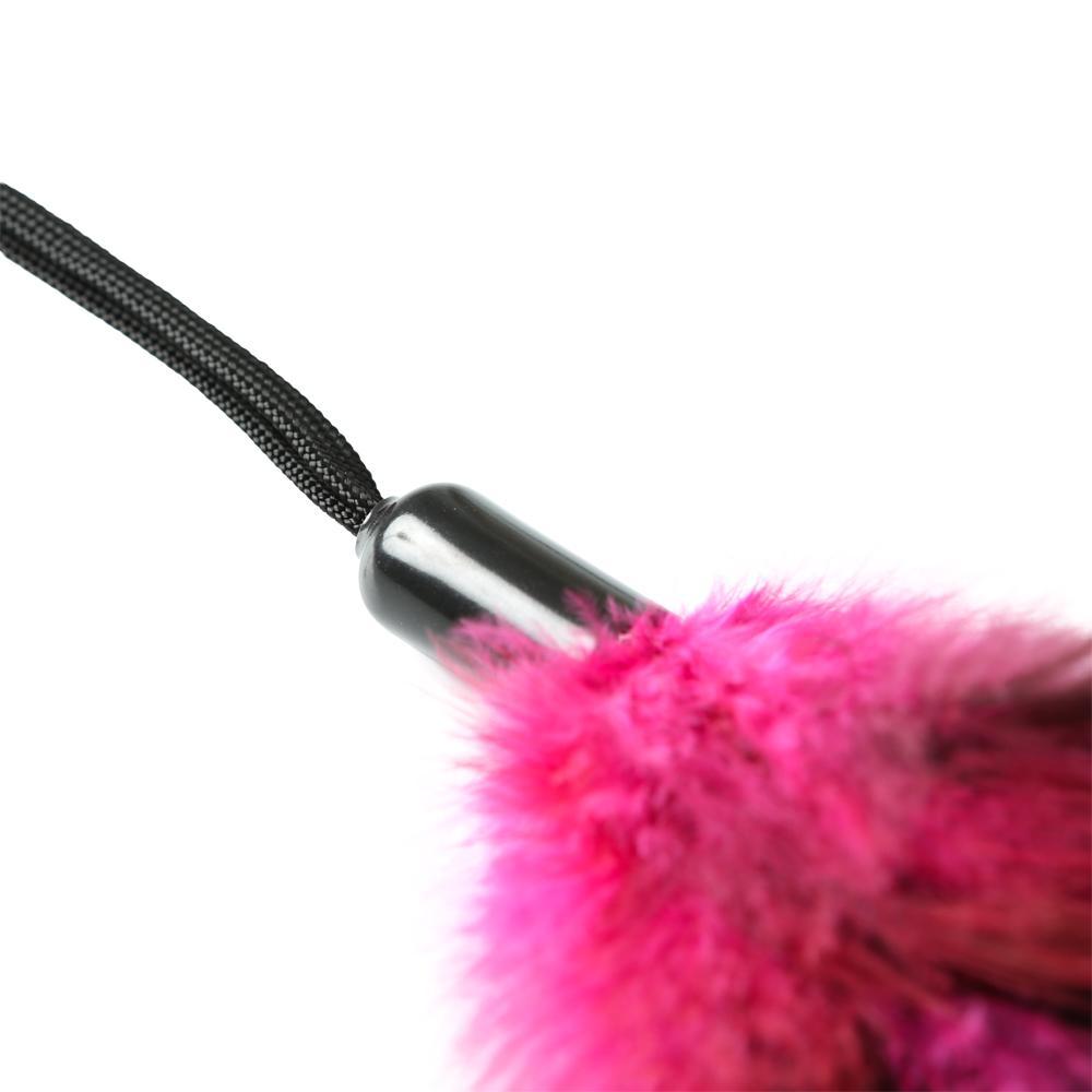 Pleasure Feather Rose
