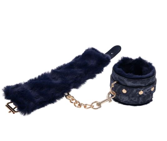 Sportsheets Sex & Mischief Cougar Fur Handcuffs